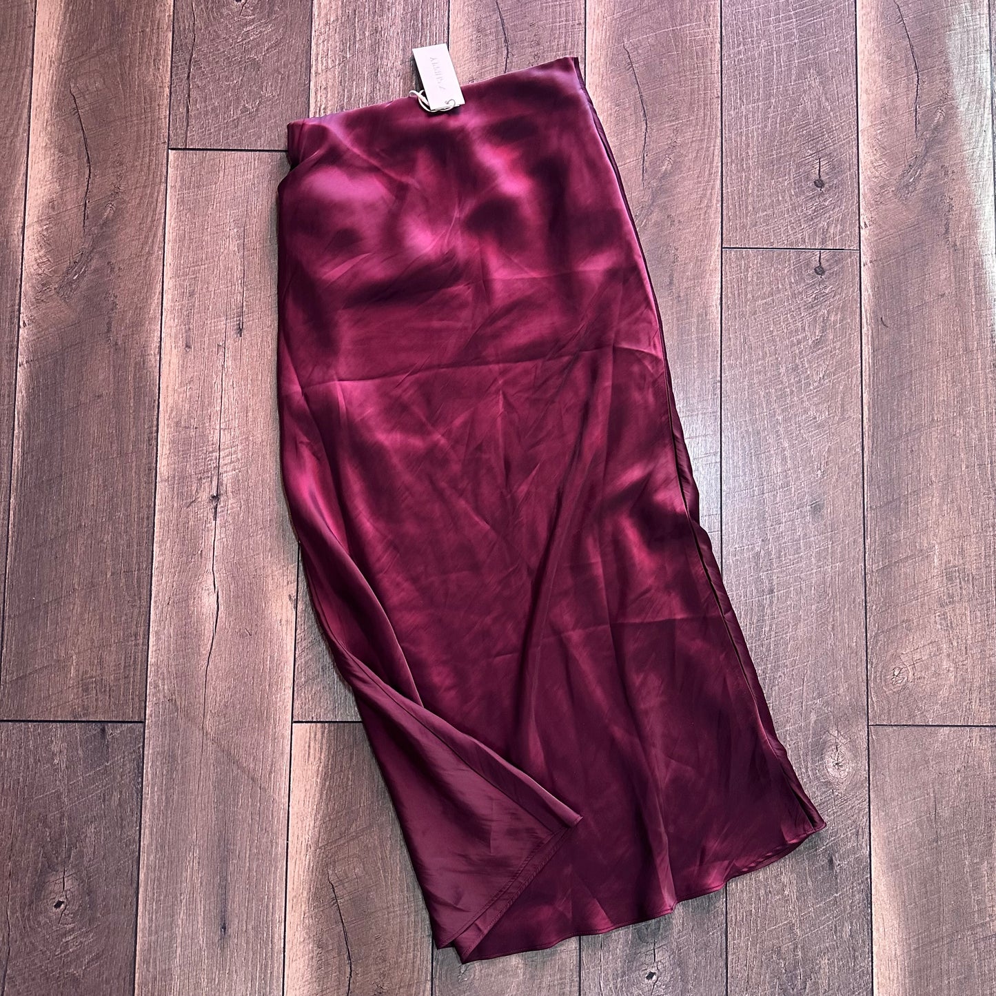 Z Supply Berry Wine Europa Poly Sheen Skirt (new with tags)