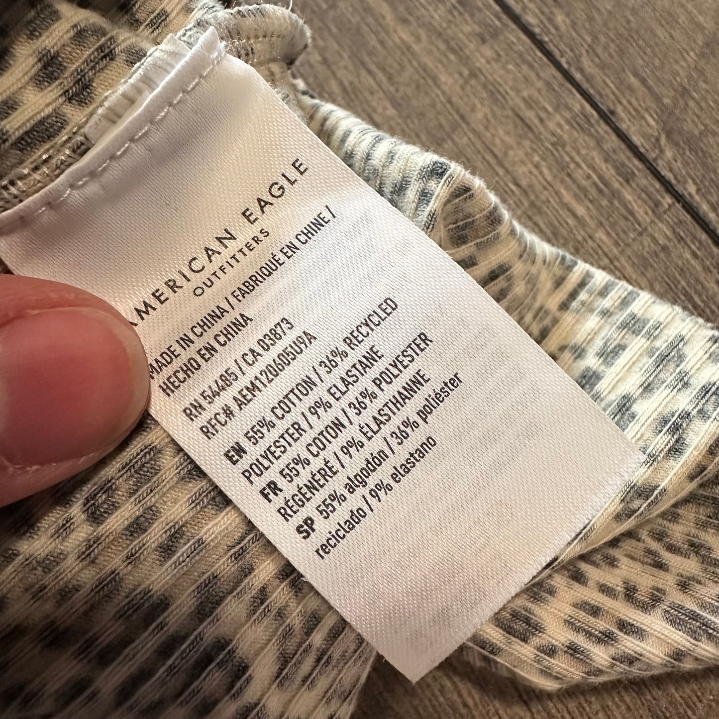 American Eagle Leopard Short Sleeve Top