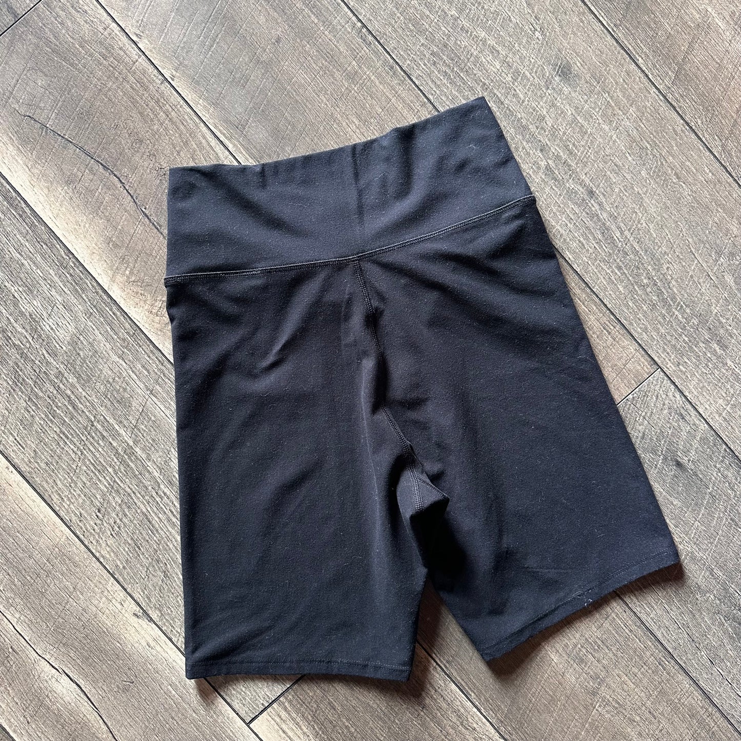 Abercrombie & Fitch Crossover Waist Biker Shorts