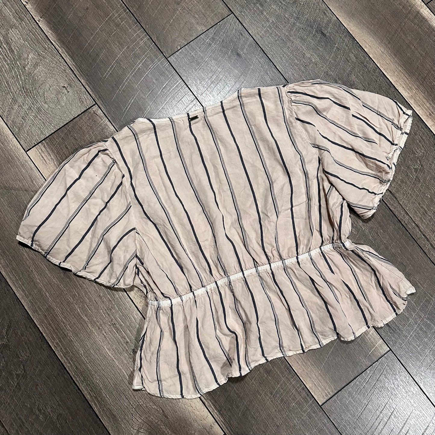 O’Neill Crop Button Down Top