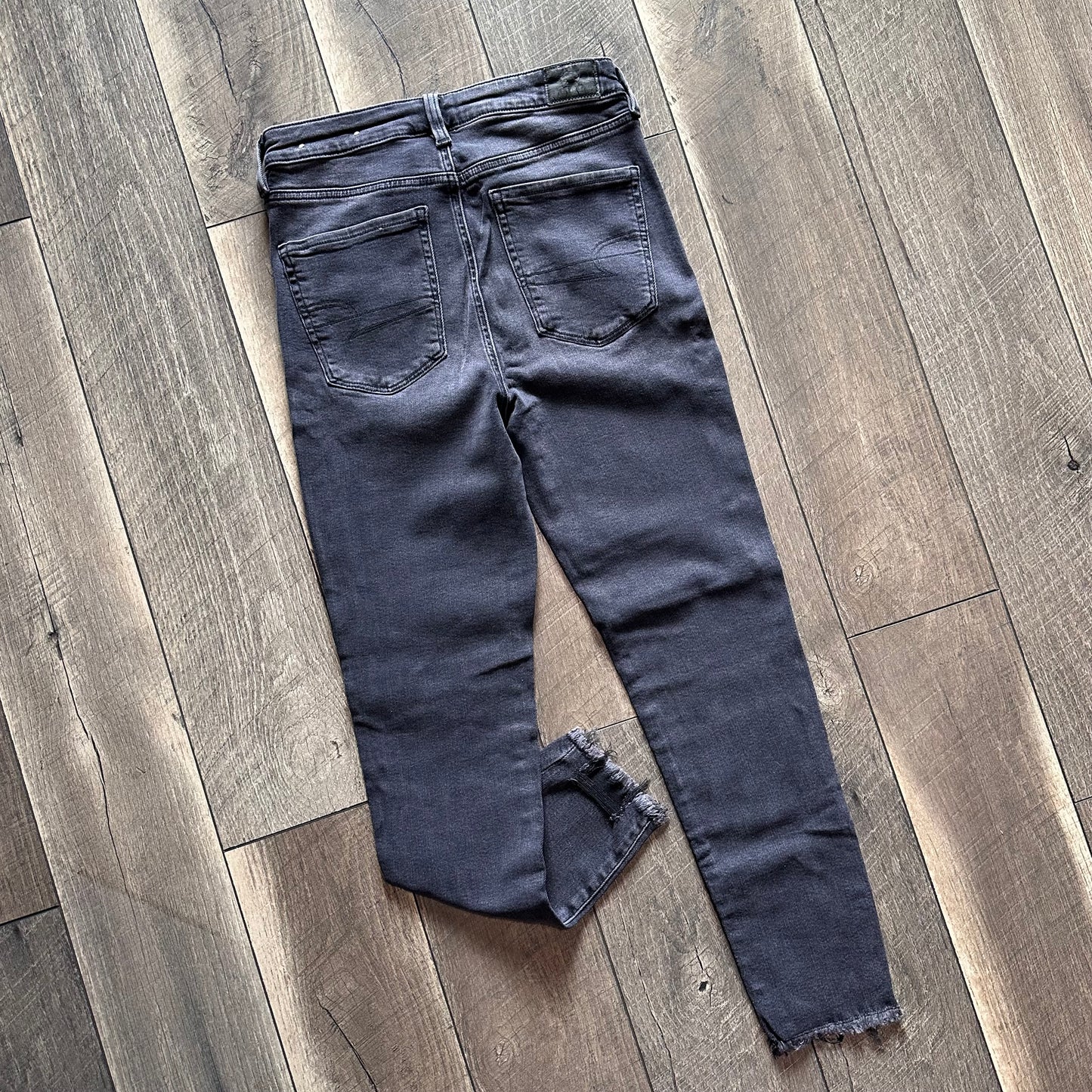 American Eagle Super Hi Rise Jeggings