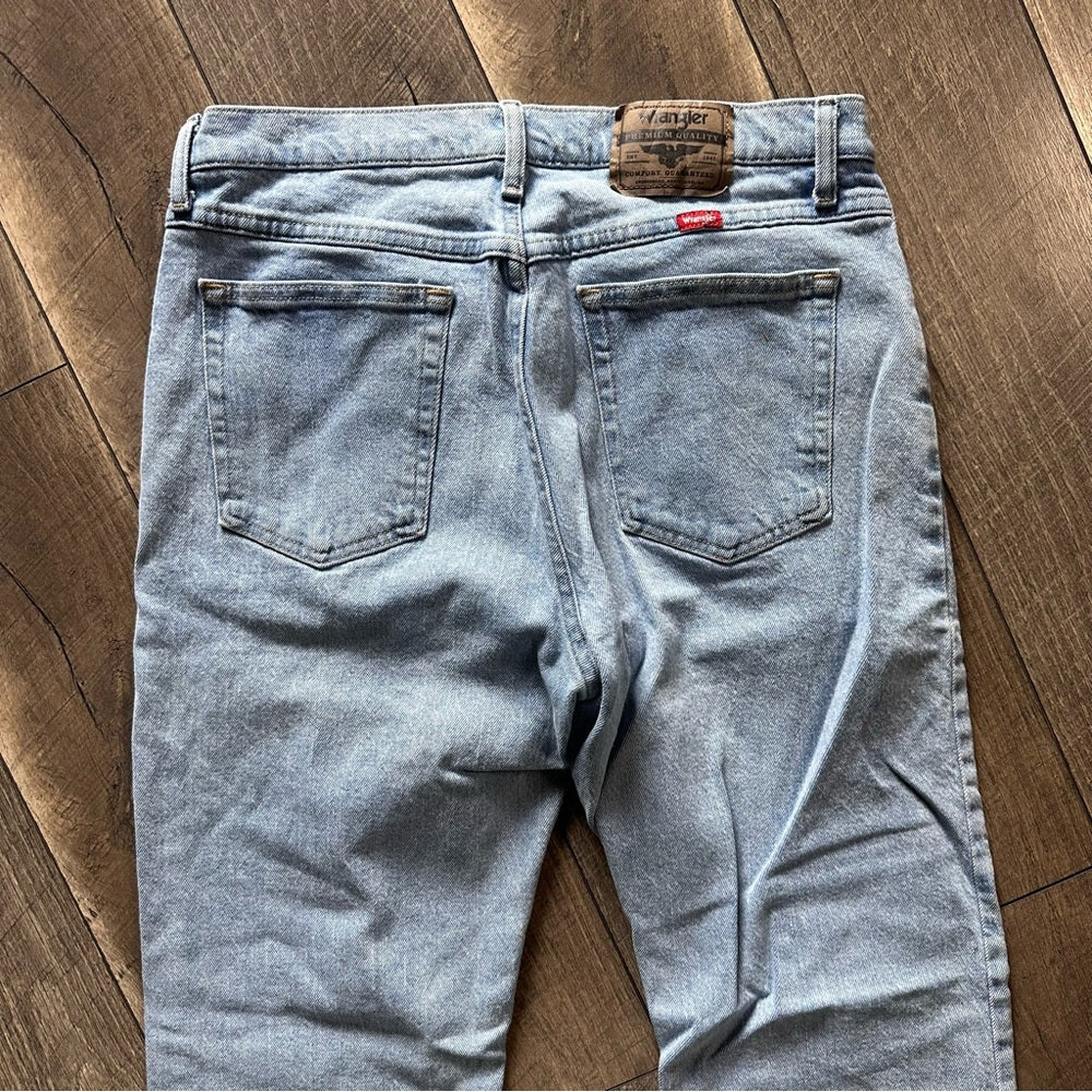Wrangler Straight Leg Jeans