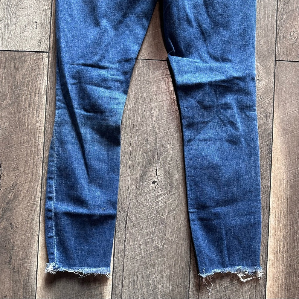 Abercrombie & Fitch The Super Skinny High Rise Jeans