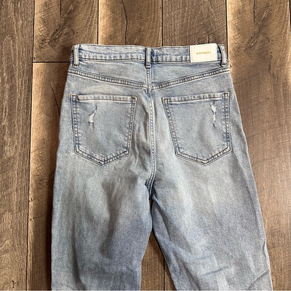 Express Modern Straight Jeans