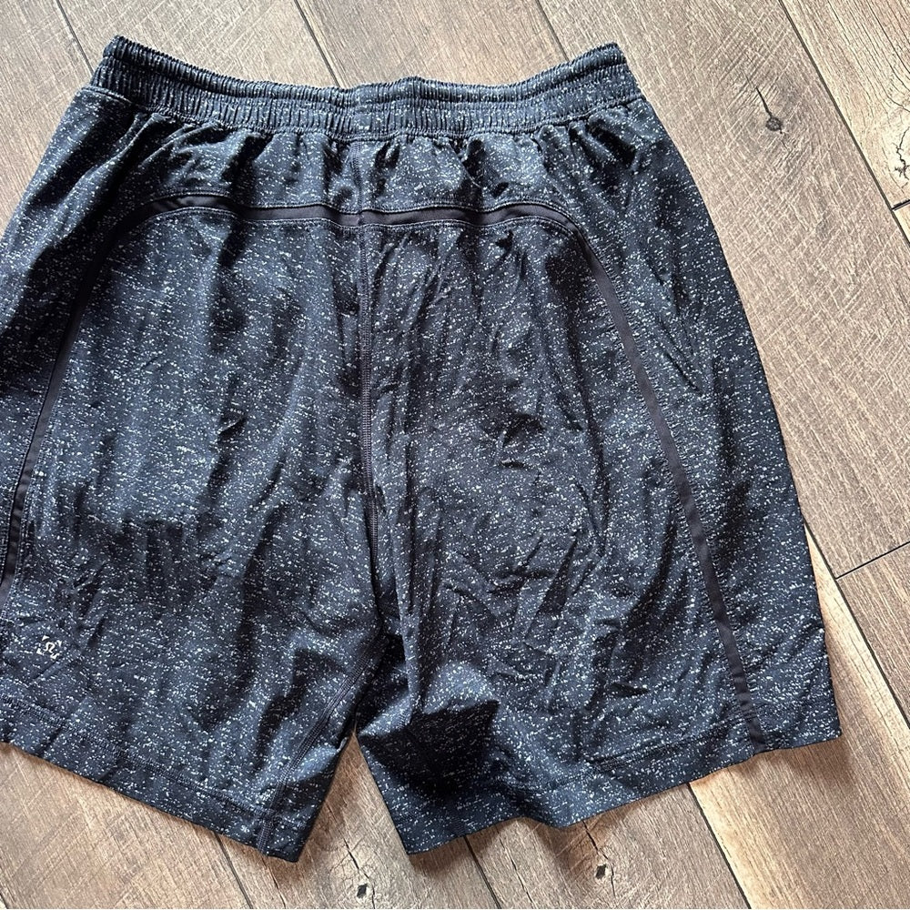 Lululemon Pace Breaker Short 9"