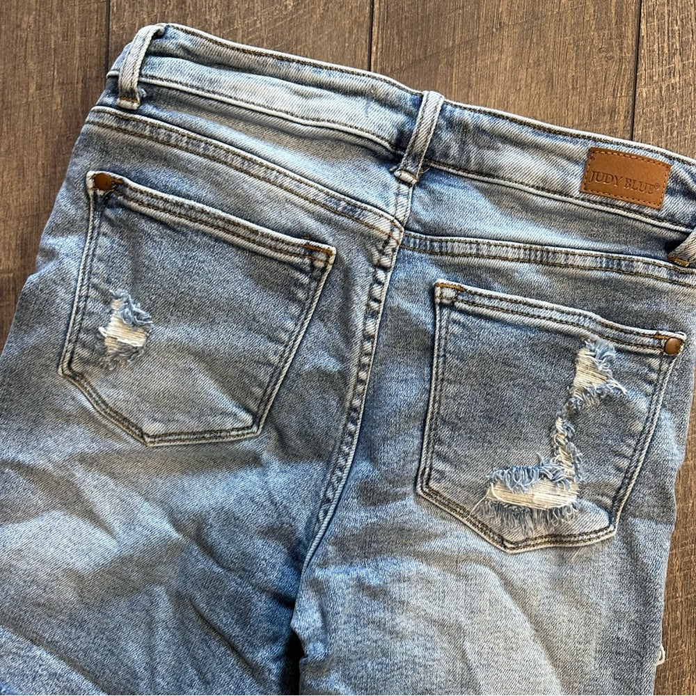 Judy Blue Bermuda Shorts