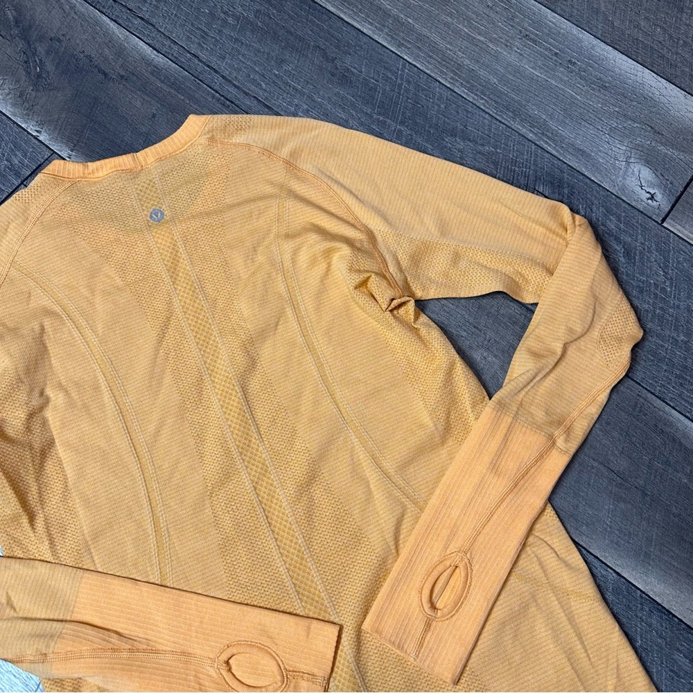Lululemon Swiftly Tech Long Sleeve
Orange