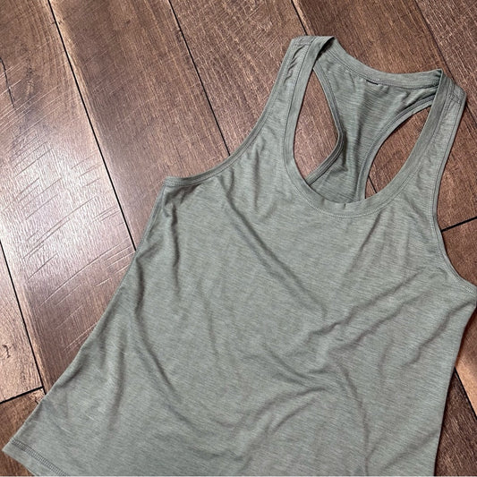 Vuori Performance Tank