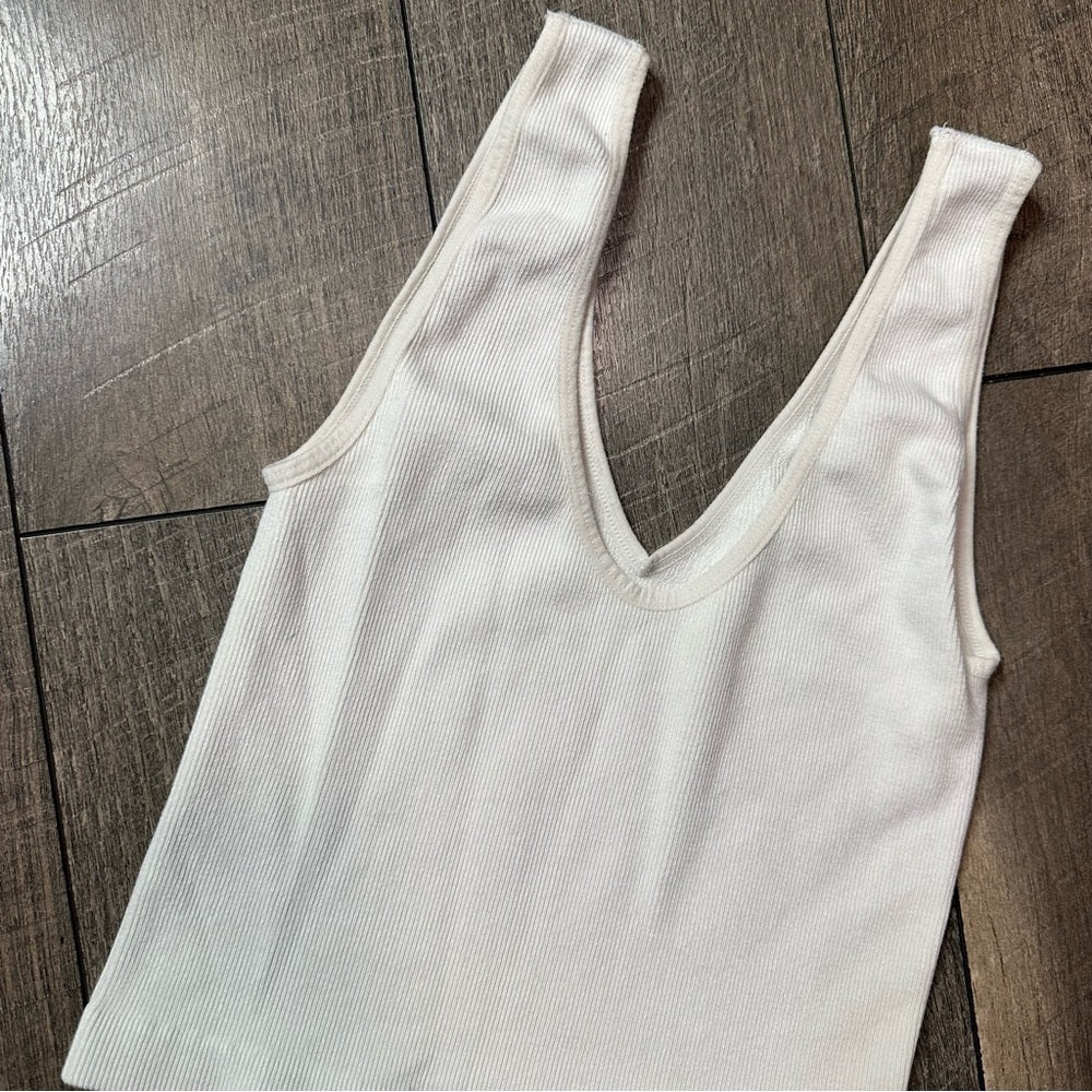 By Together White Ribbed Stretchy Tank Top