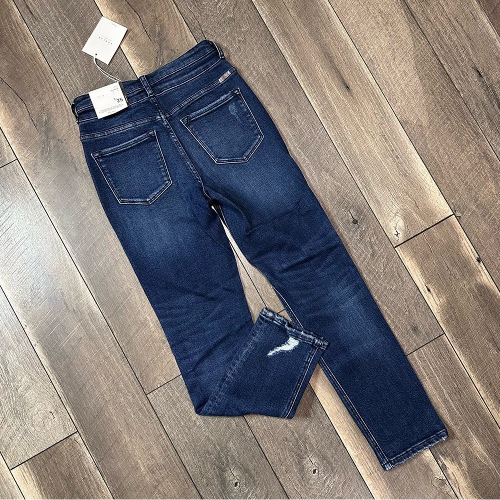 KanCan Straight Leg Jeans