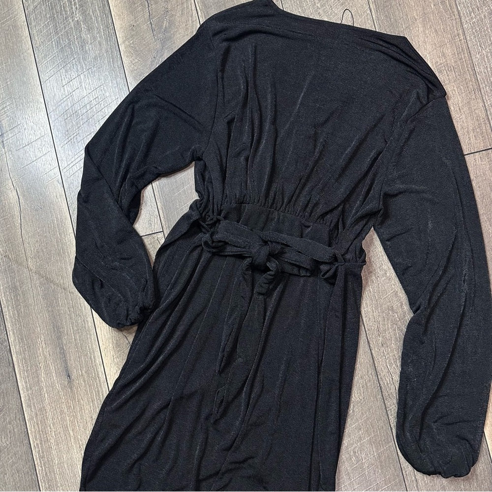 Boohoo Plunge V Black Soft & Stretchy Dress