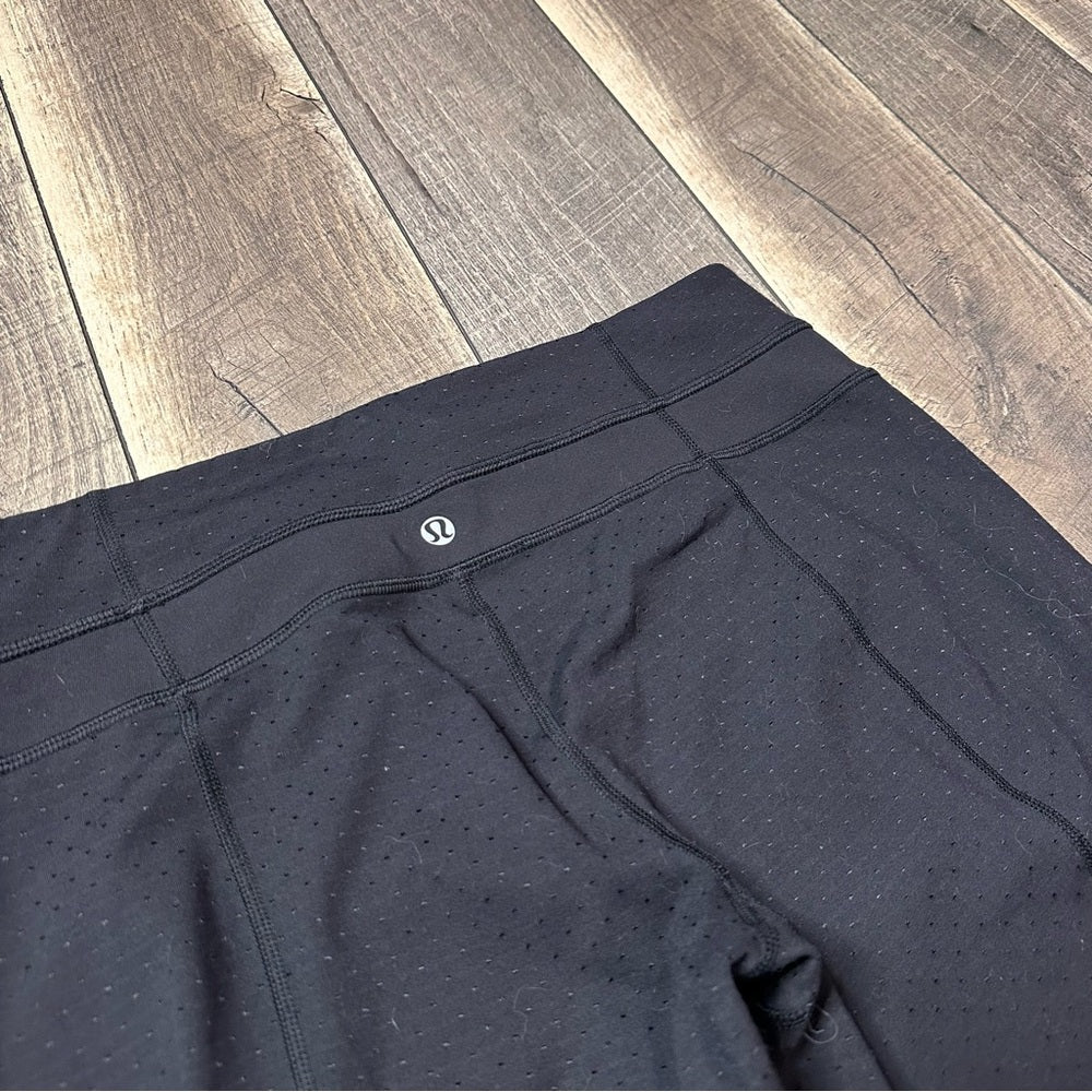 Lululemon Black Straight Leg Yoga Pants