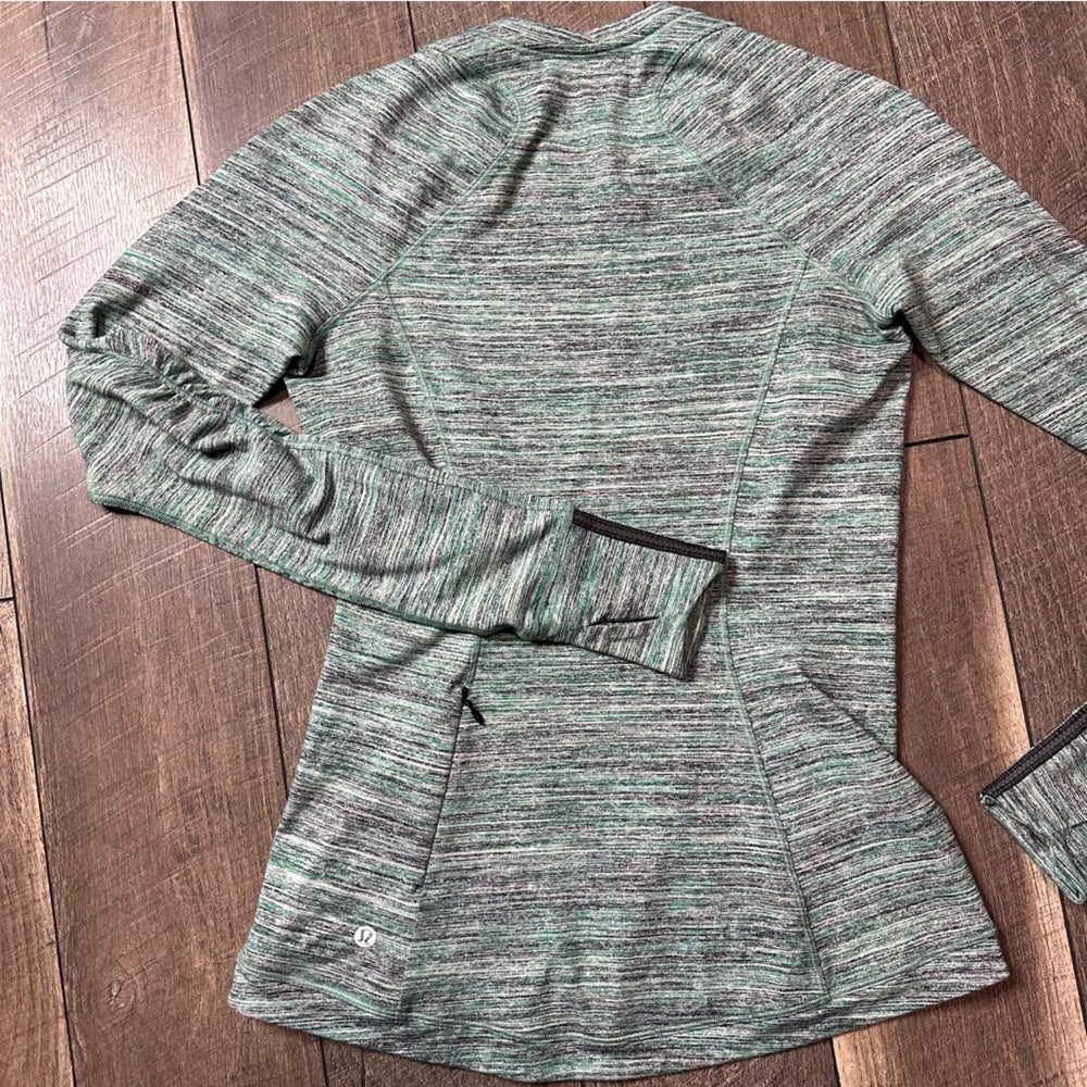 Lululemon Runderful Long Sleeve
Space Dye Camo Forage Teal Black / Black