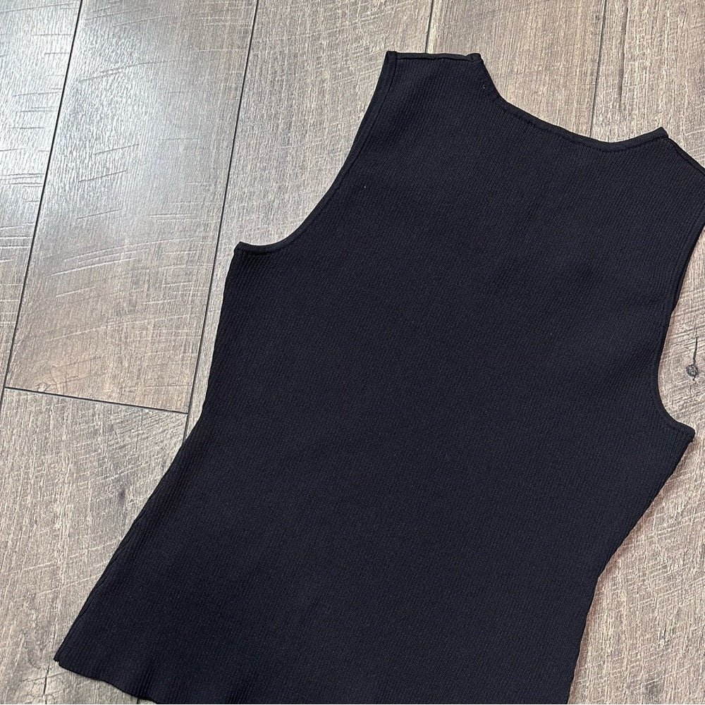 Red by BKE Black Ribbed Short Sleeve Top