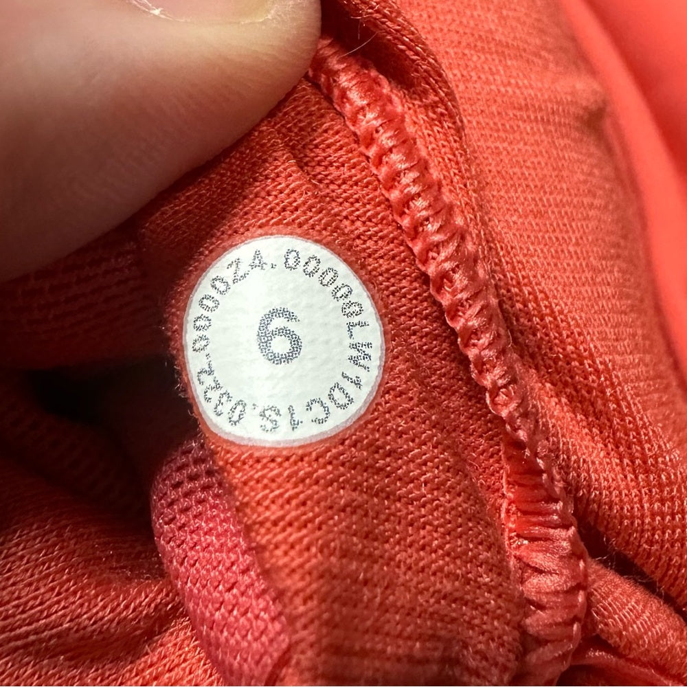 Lululemon Invigorate Training Tank Top
Pale Raspberry