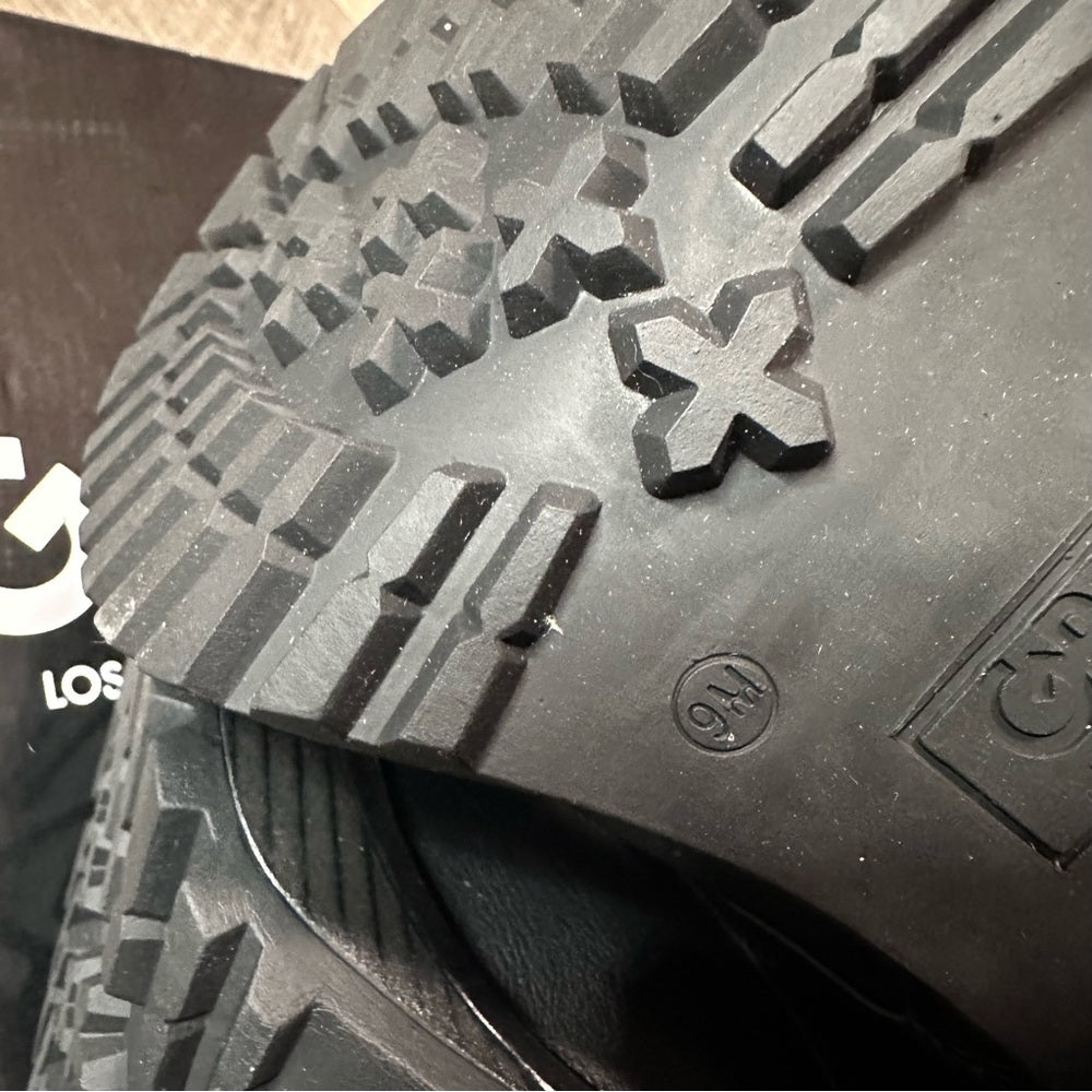 GBG Los Angeles Heel Booties