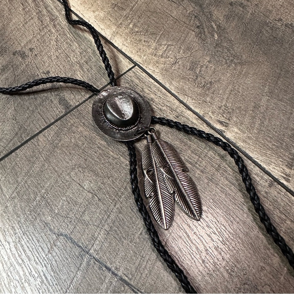 Western Style Bolo Tie