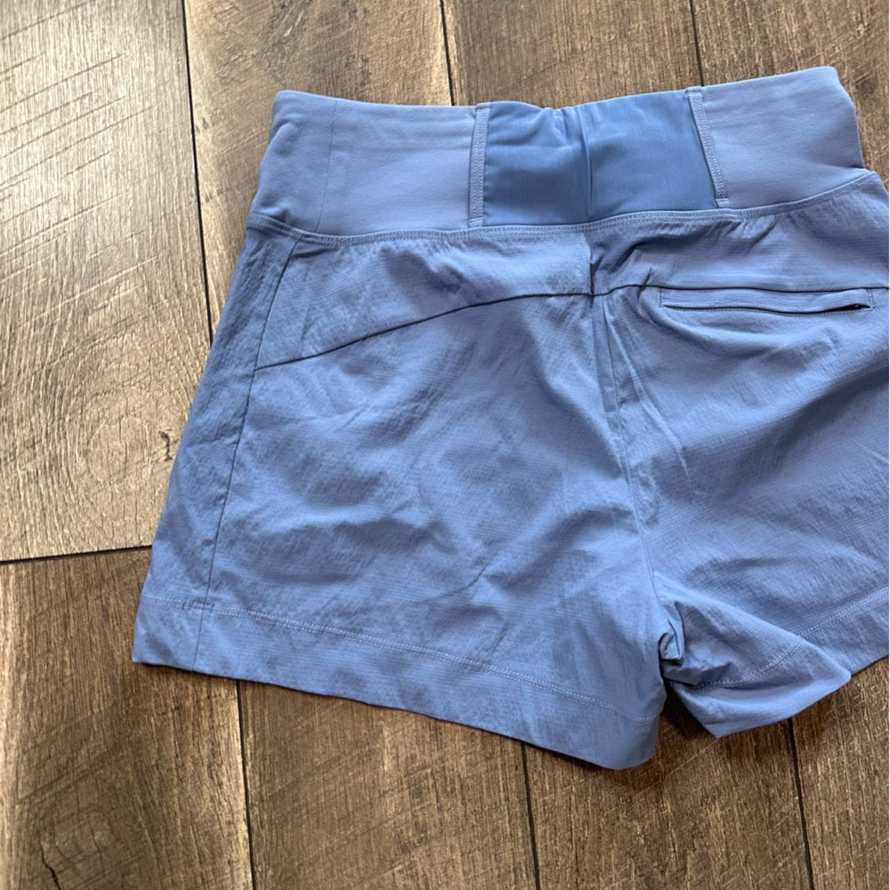 Athleta Trekke North Shorts