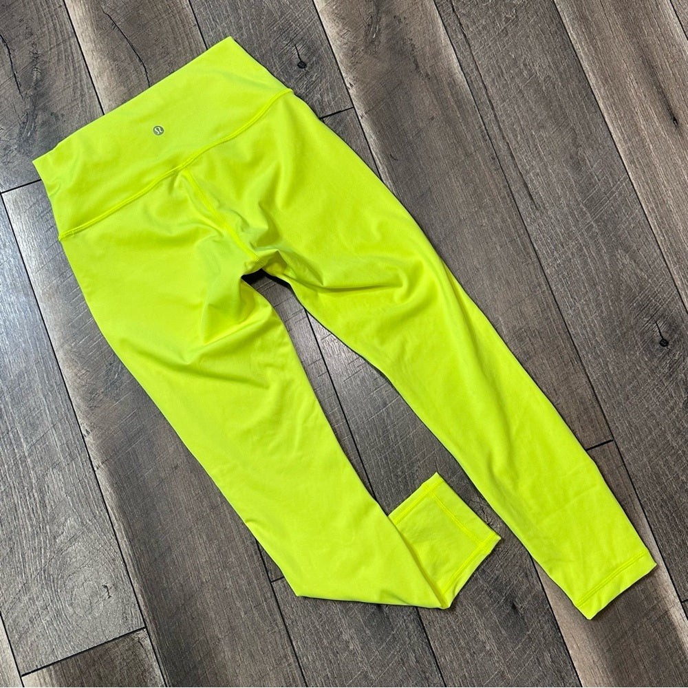 Lululemon Wunder Under High-Rise Tight 25"
Highlight Yellow