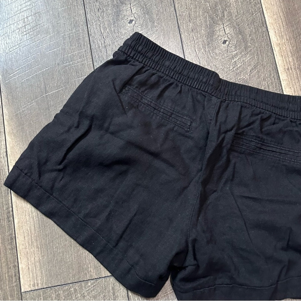 Old Navy Linen Blend Shorts