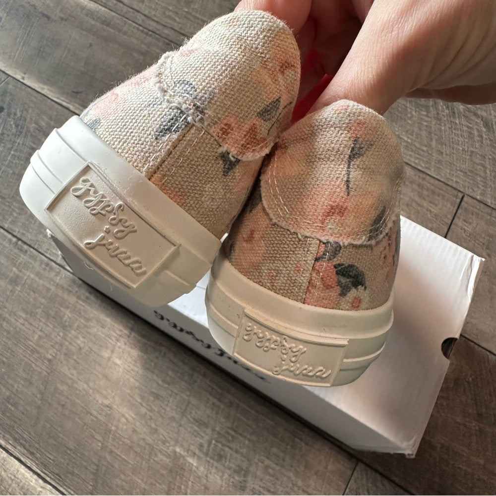 Gypsy Jazz Floral Velcro Closure Sneakers