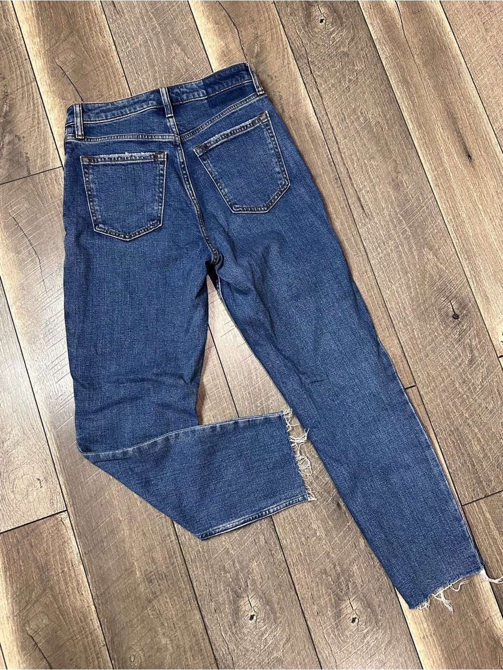 Abercrombie & Fitch Curve Love Mom Hi Rise Jeans