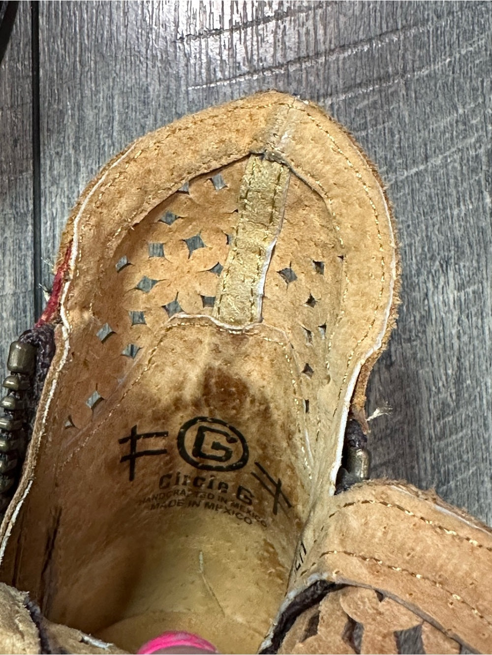 Circle G by Corral Distressed Leather Ankle Booties