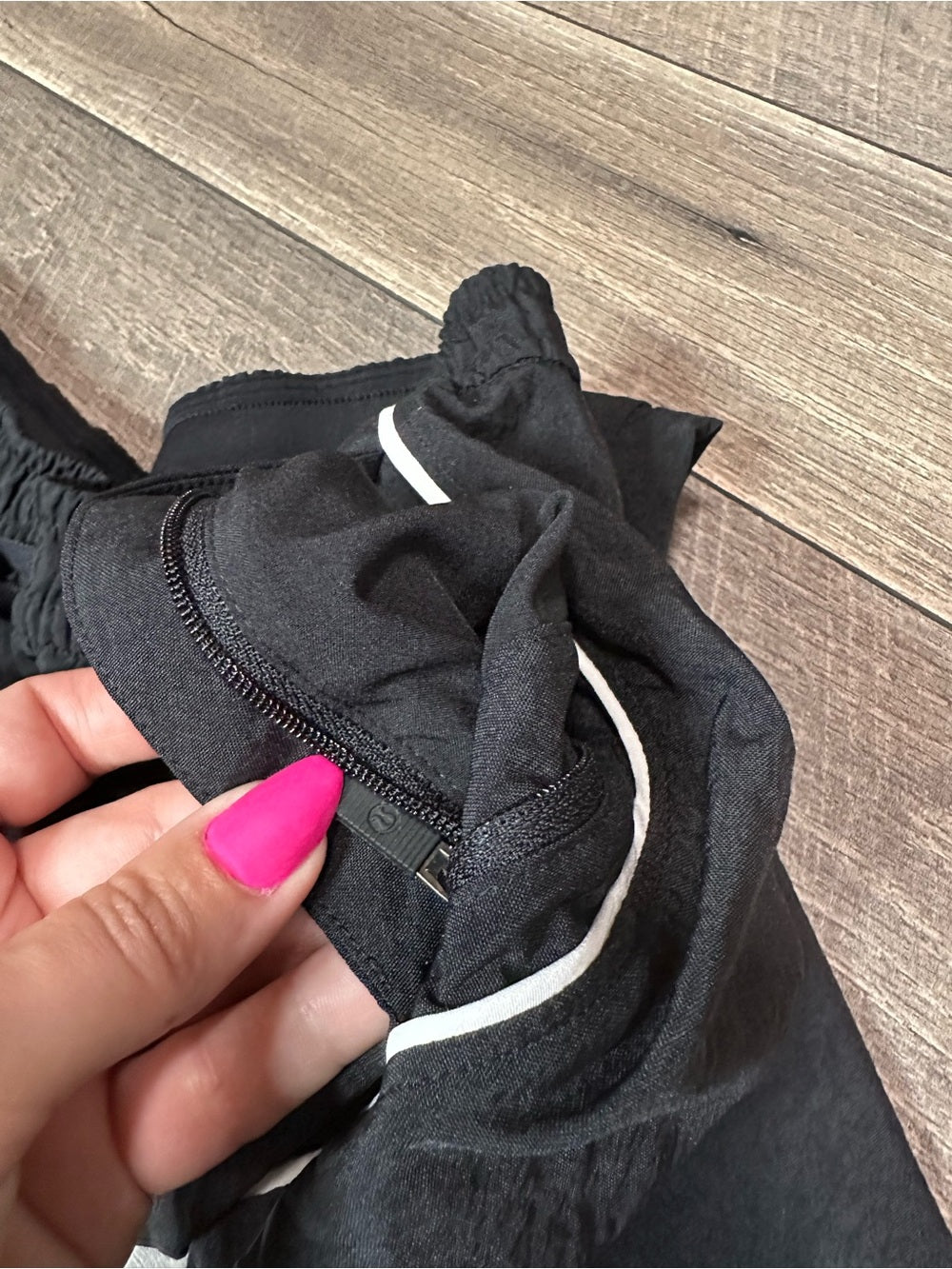 Lululemon Licensed To Train Joggers
Black