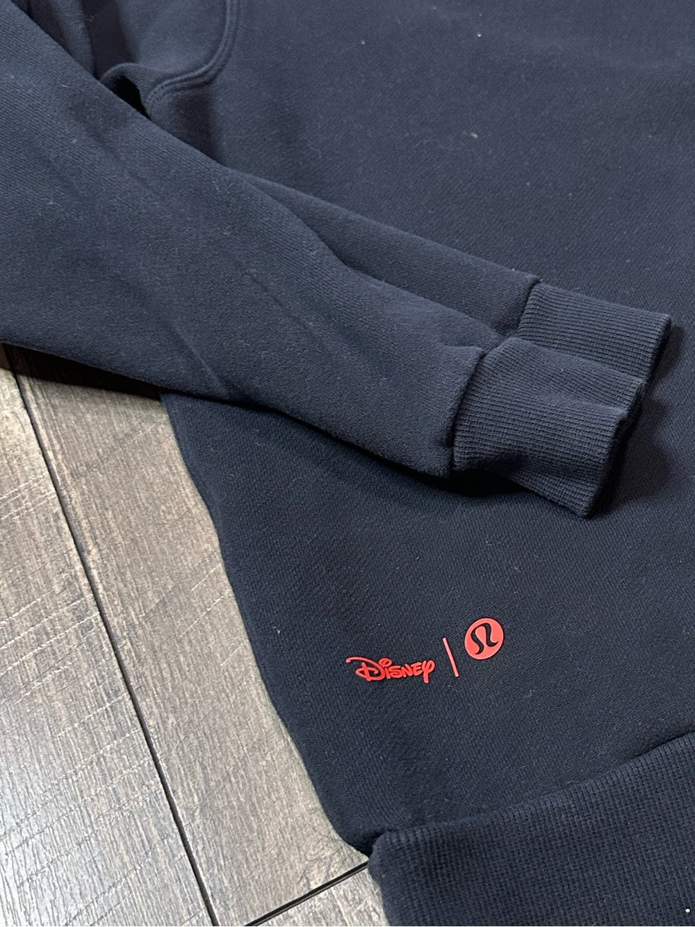 Disney x Lululemon *Steady State Crew
Classic Navy