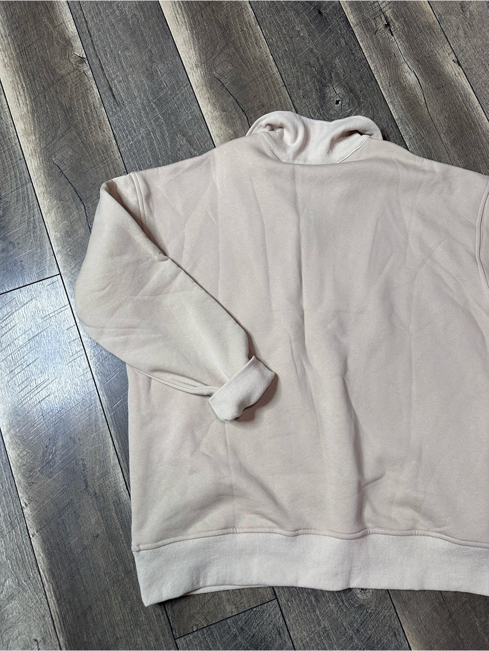 White Birch Black Label 1/4 Zip Pullover (has pockets)