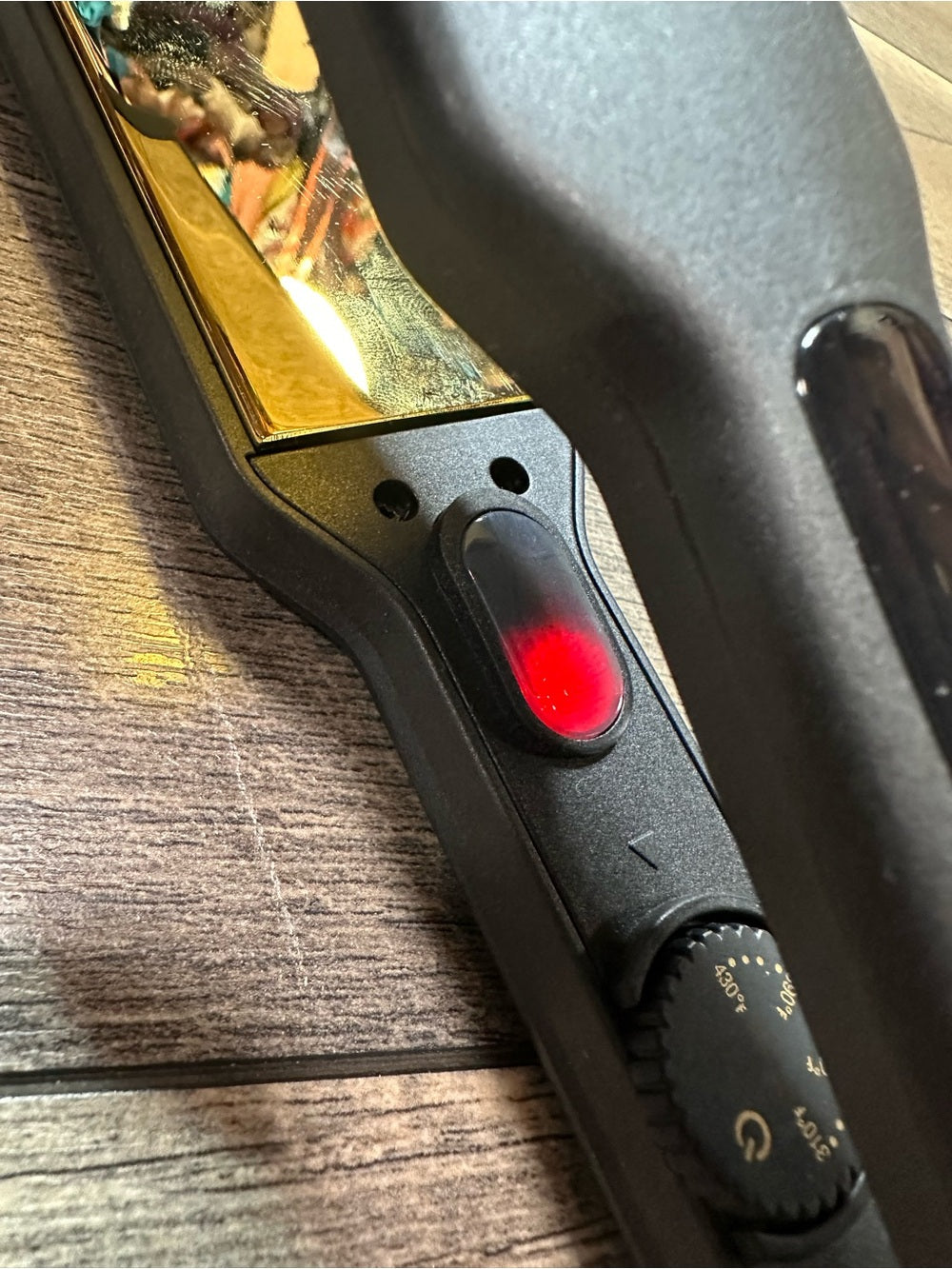 Hot Tools 1 1/2” Interchangeable Flat Iron (tested, works, gently used)