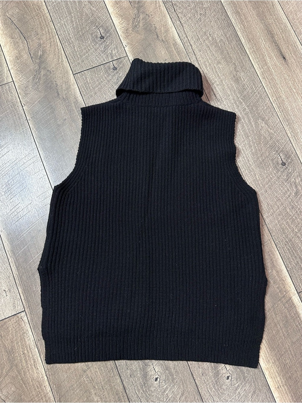 Madewell Turtleneck Sleeveless Sweater
