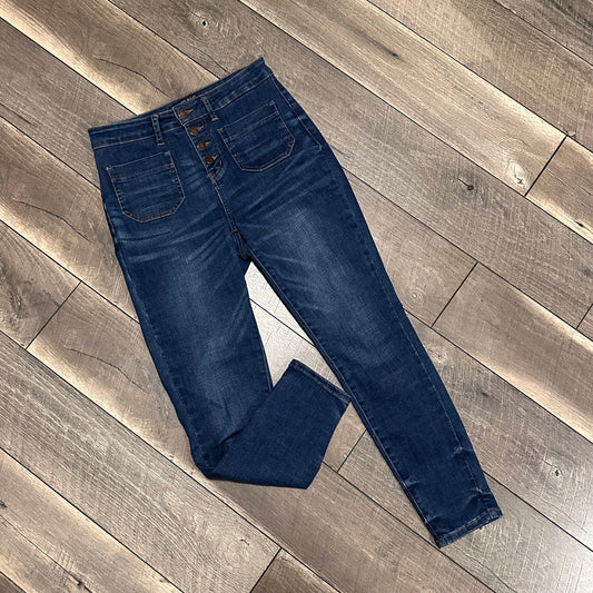 Judy Blue Buttonfly Skinny Jeans