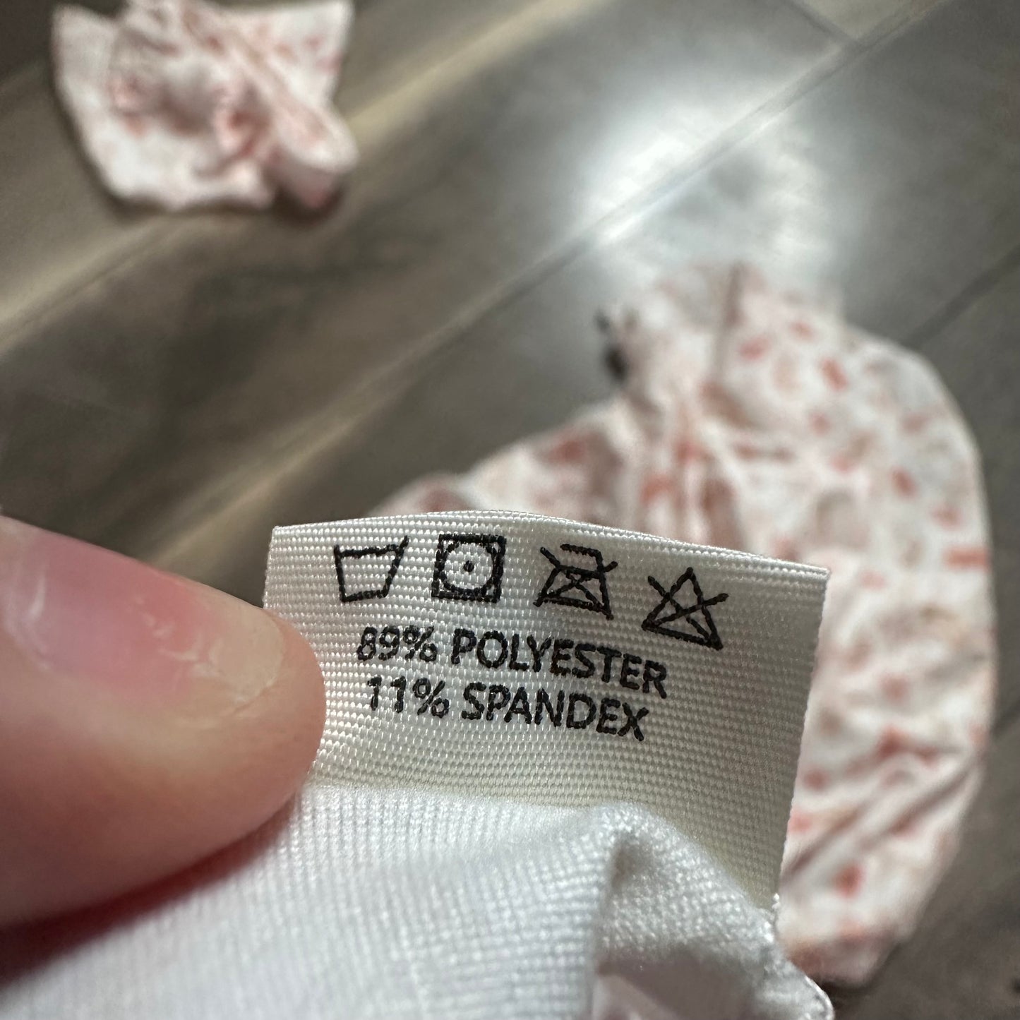 Konssy Buttery Soft Swaddle + Hat/Headband