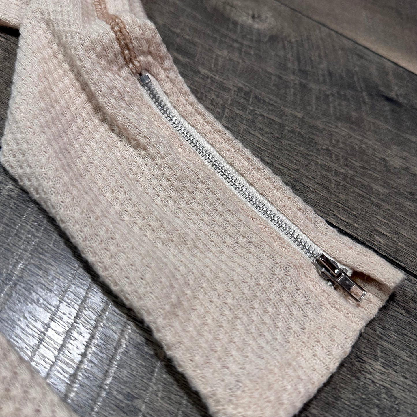 Alyssa Nicole Waffleknit Long Sleeve Top