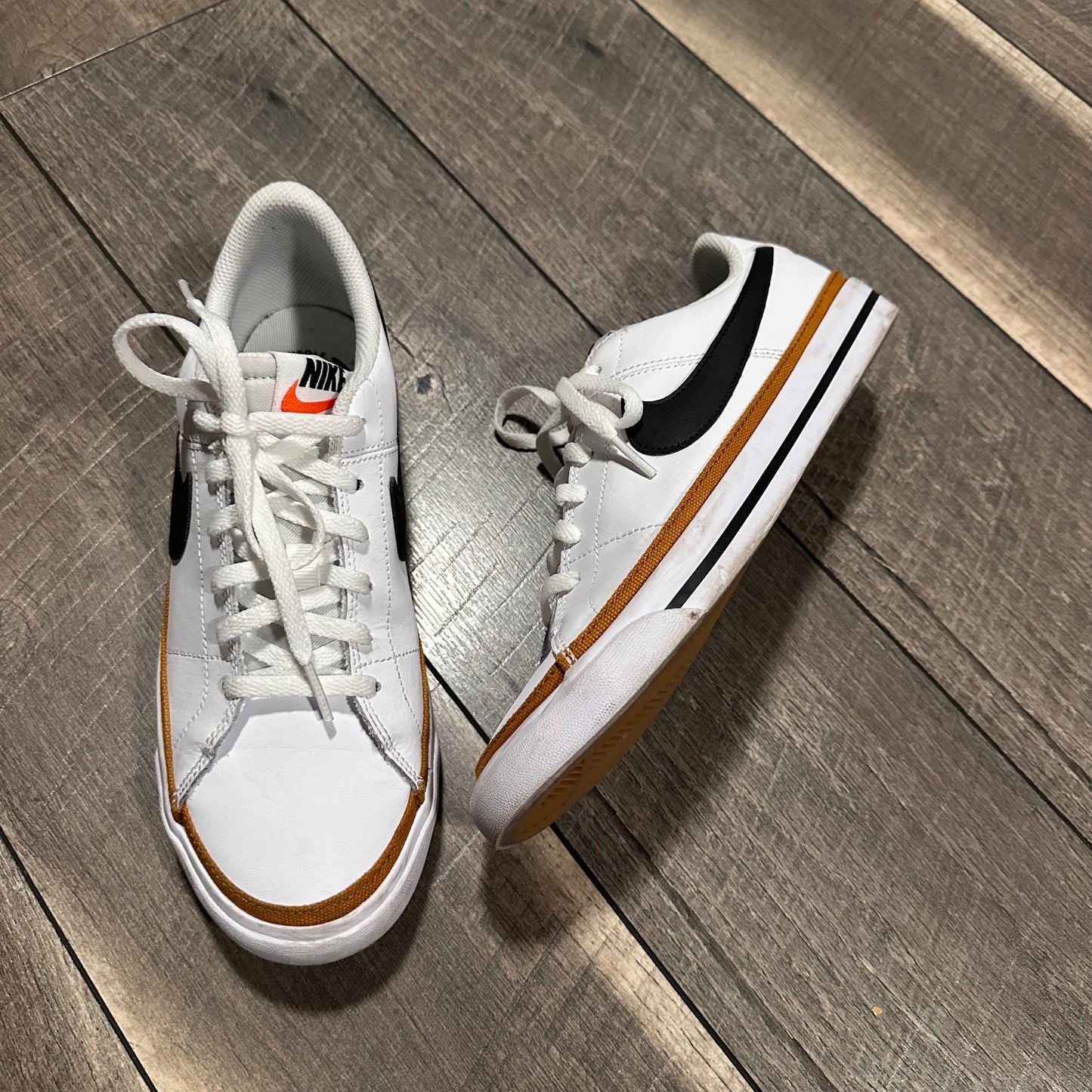 Boy’s Nike Court Legacy Sneakers