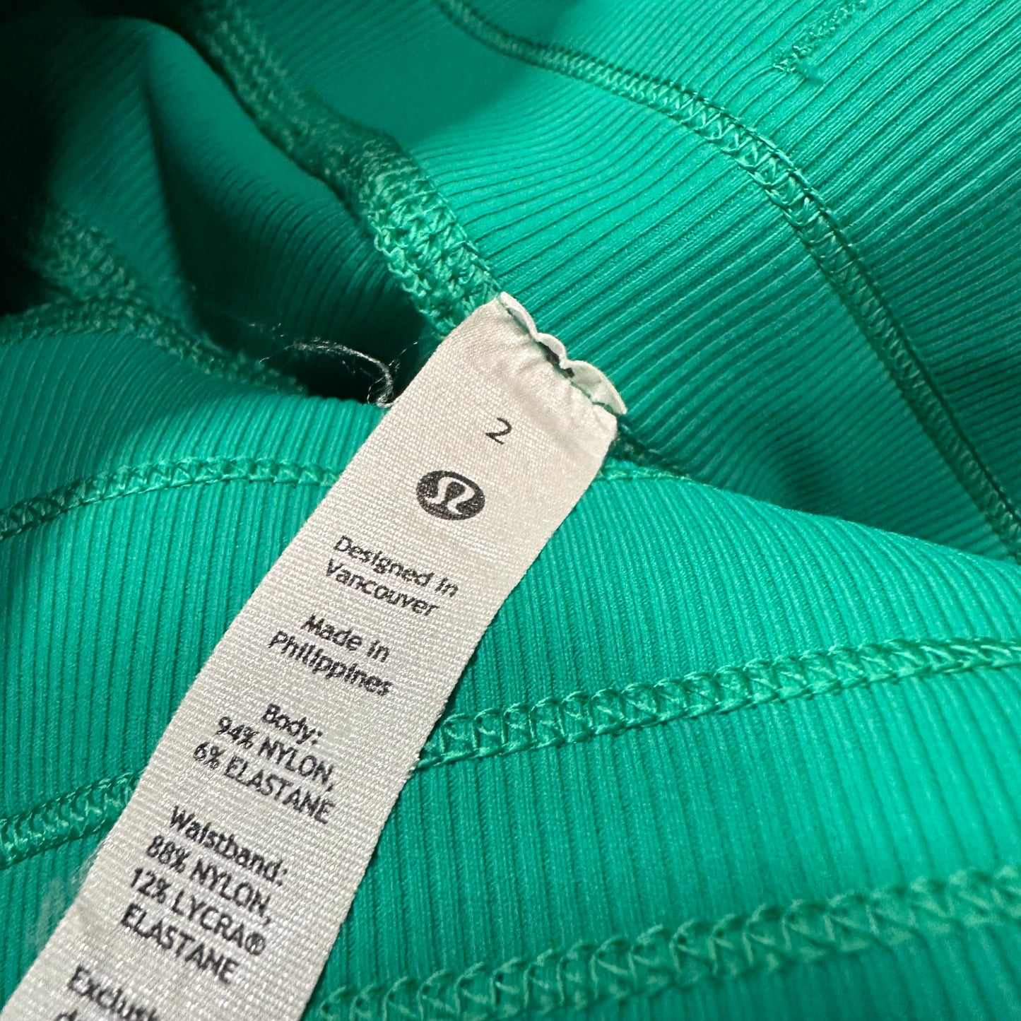 Lululemon Dance Studio Mid-Rise Pant *Full Length
Kelly Green