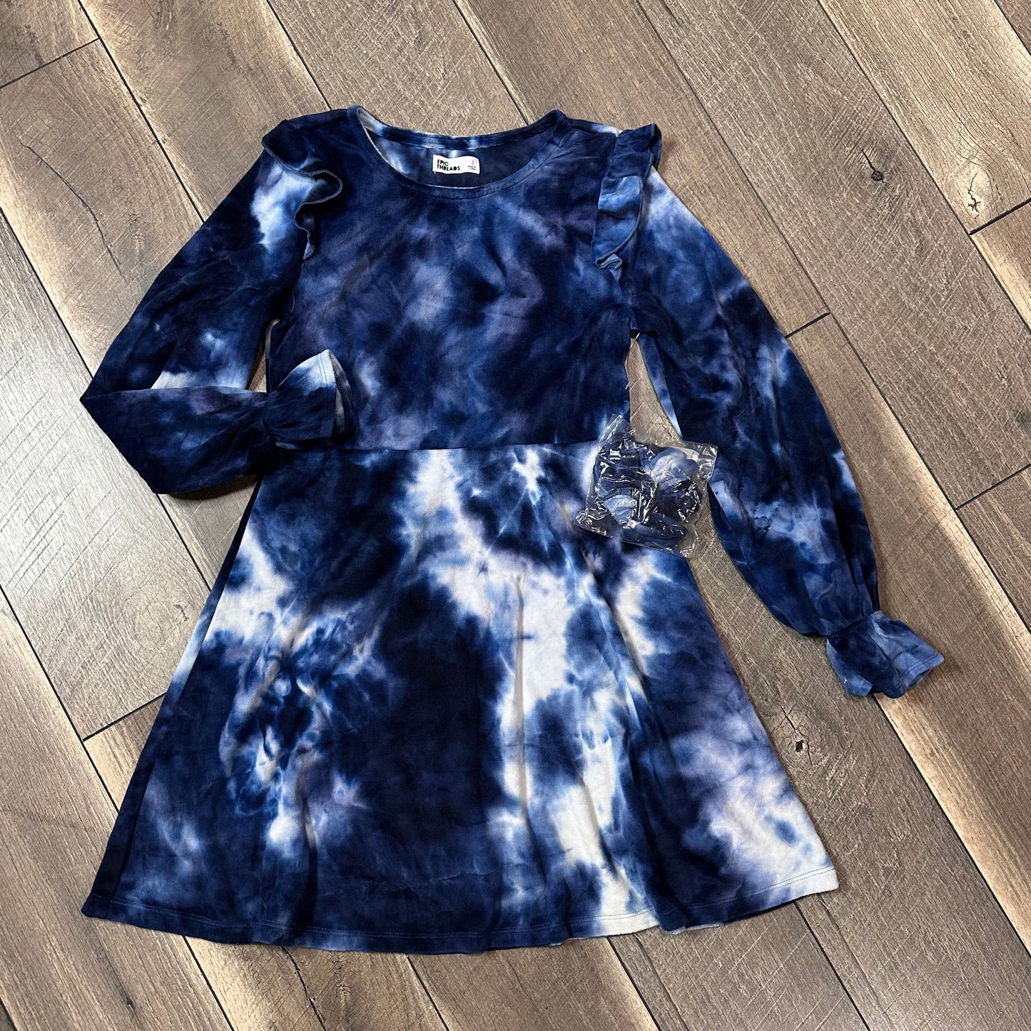 Epic Threads Dress + Scrunchie (new without tags)