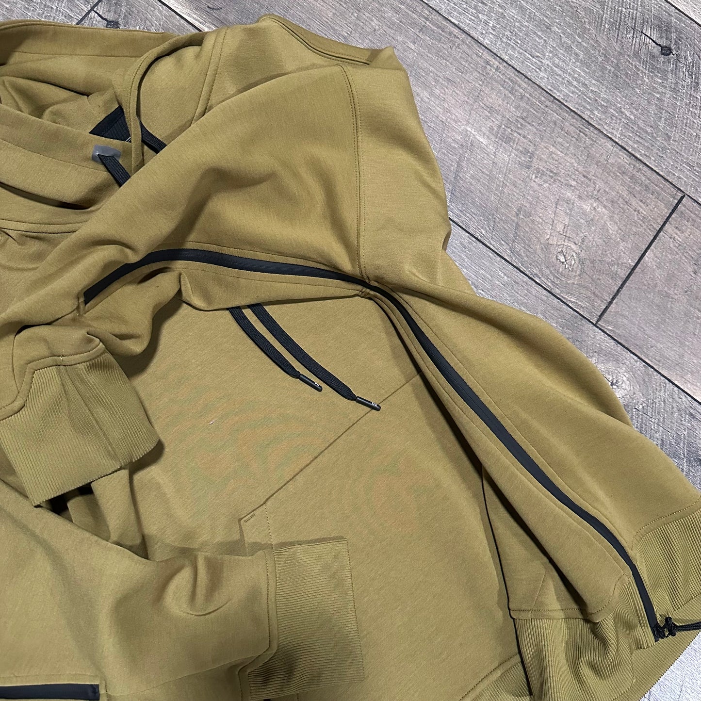 On Cloud Run On Hoodie