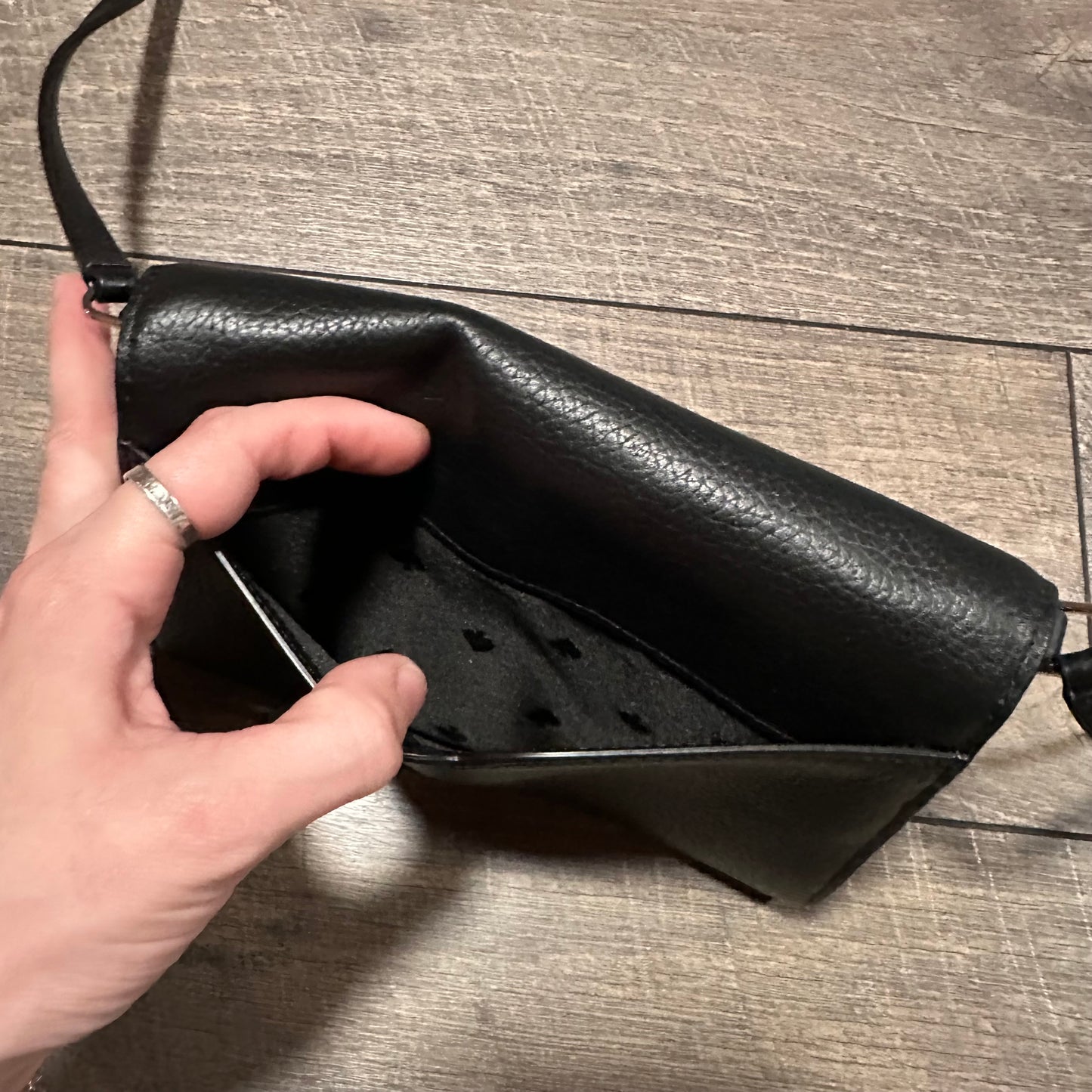 Kate Spade Pebble Leather Wallet Crossbody