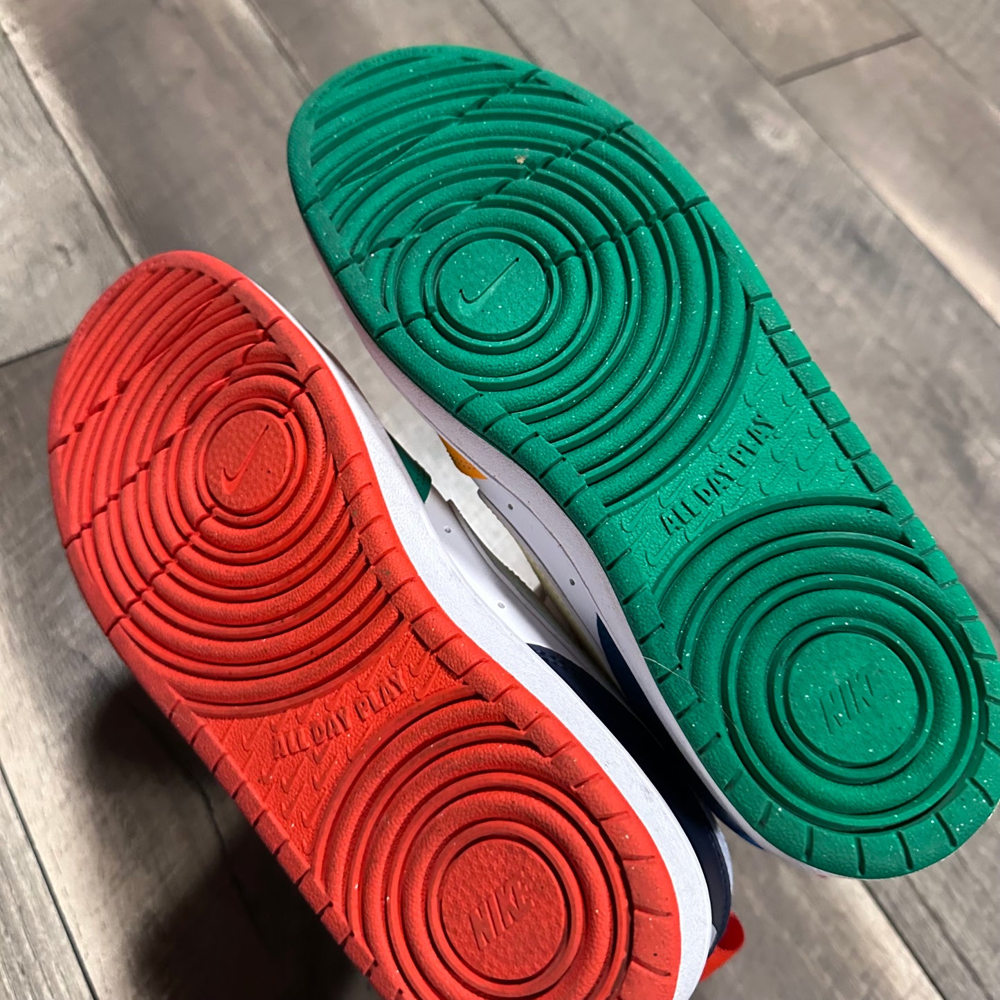 Boy’s Nike Court Borough Low Top Sneakers