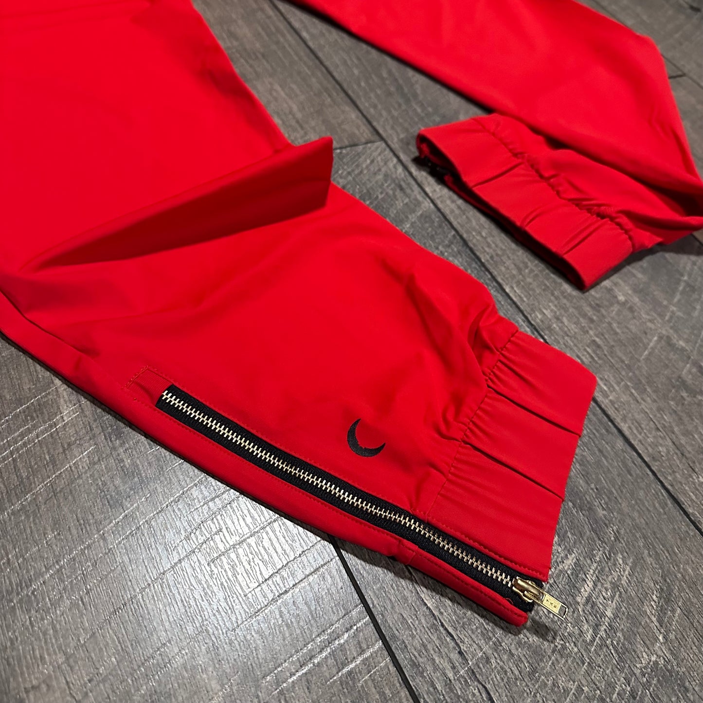 Zyia Everywhere Zipper Joggers (new with tags)