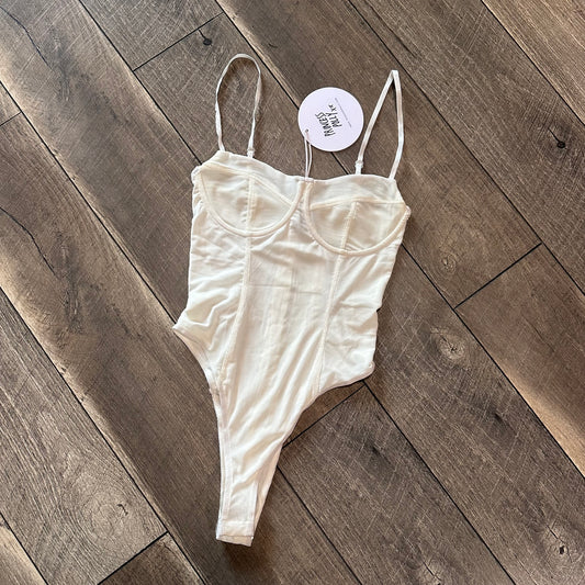 NWT🍦 Princess Polly Bodysuit