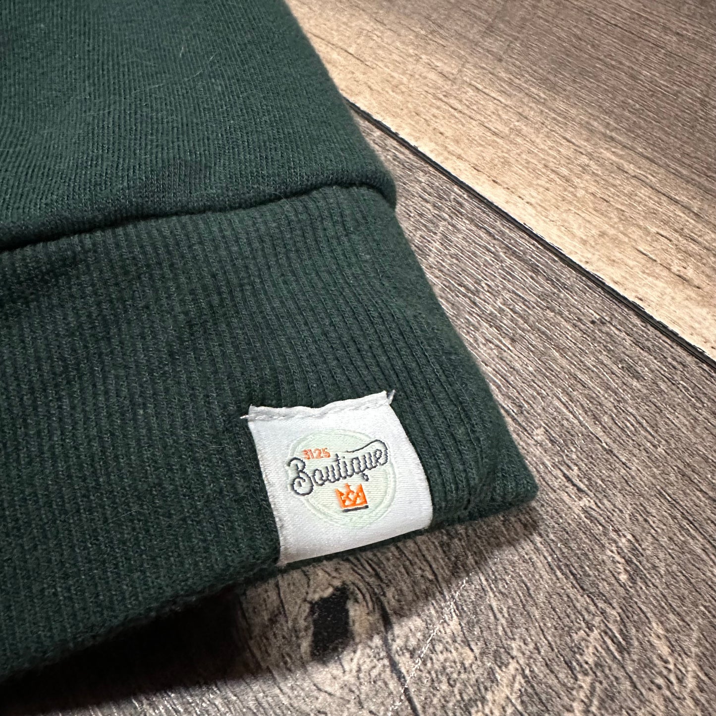 31:25 Boutique Pine Green Pullover