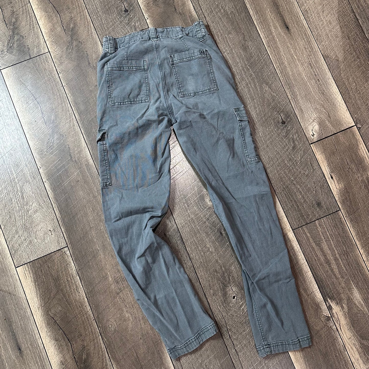 American Eagle Cargo Pants