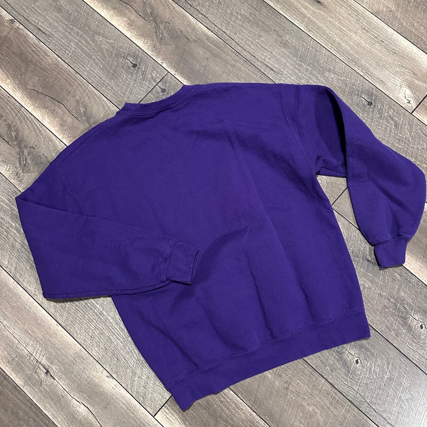 Gildan MAMA Crewneck
