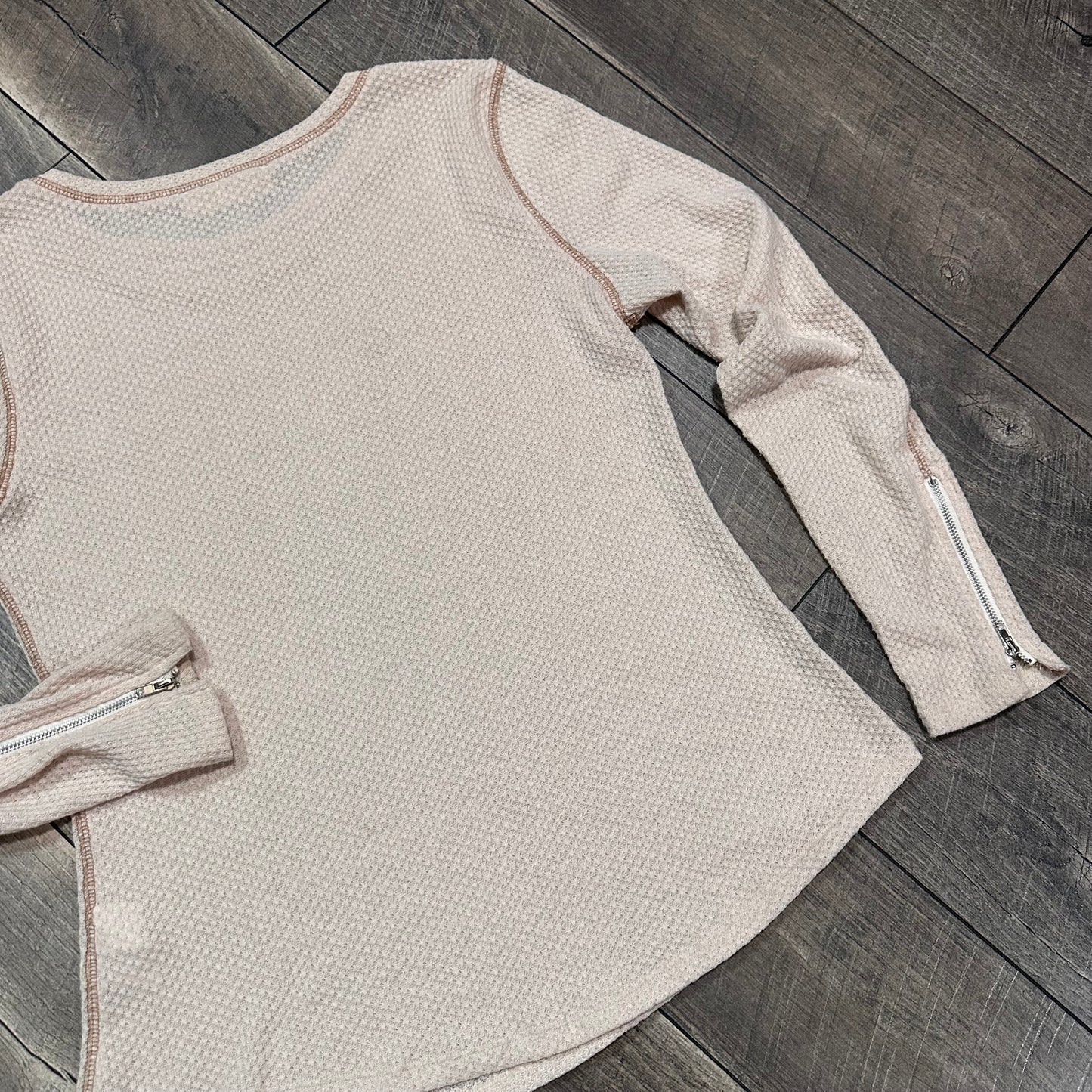 Alyssa Nicole Waffleknit Long Sleeve Top