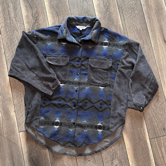 Davi & Dani Shacket (new without tags)