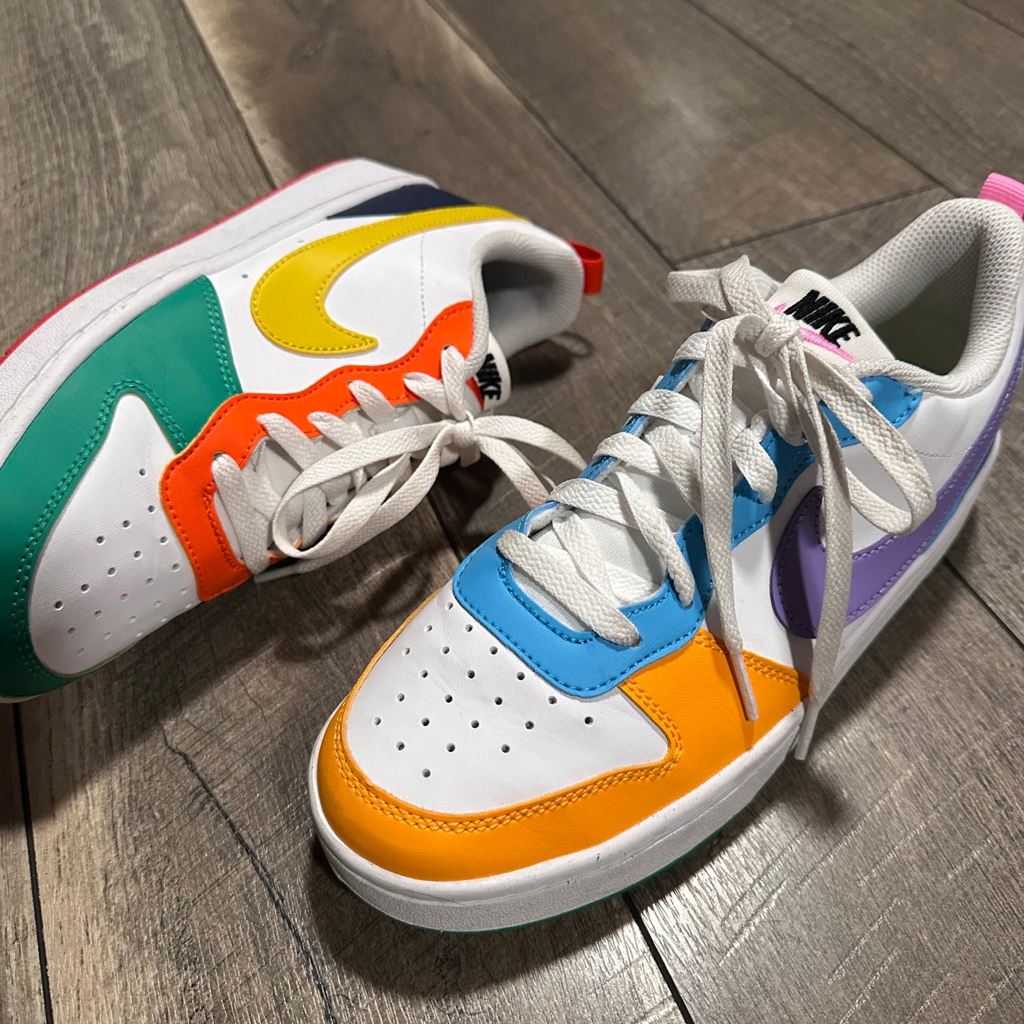 Boy’s Nike Court Borough Low Top Sneakers