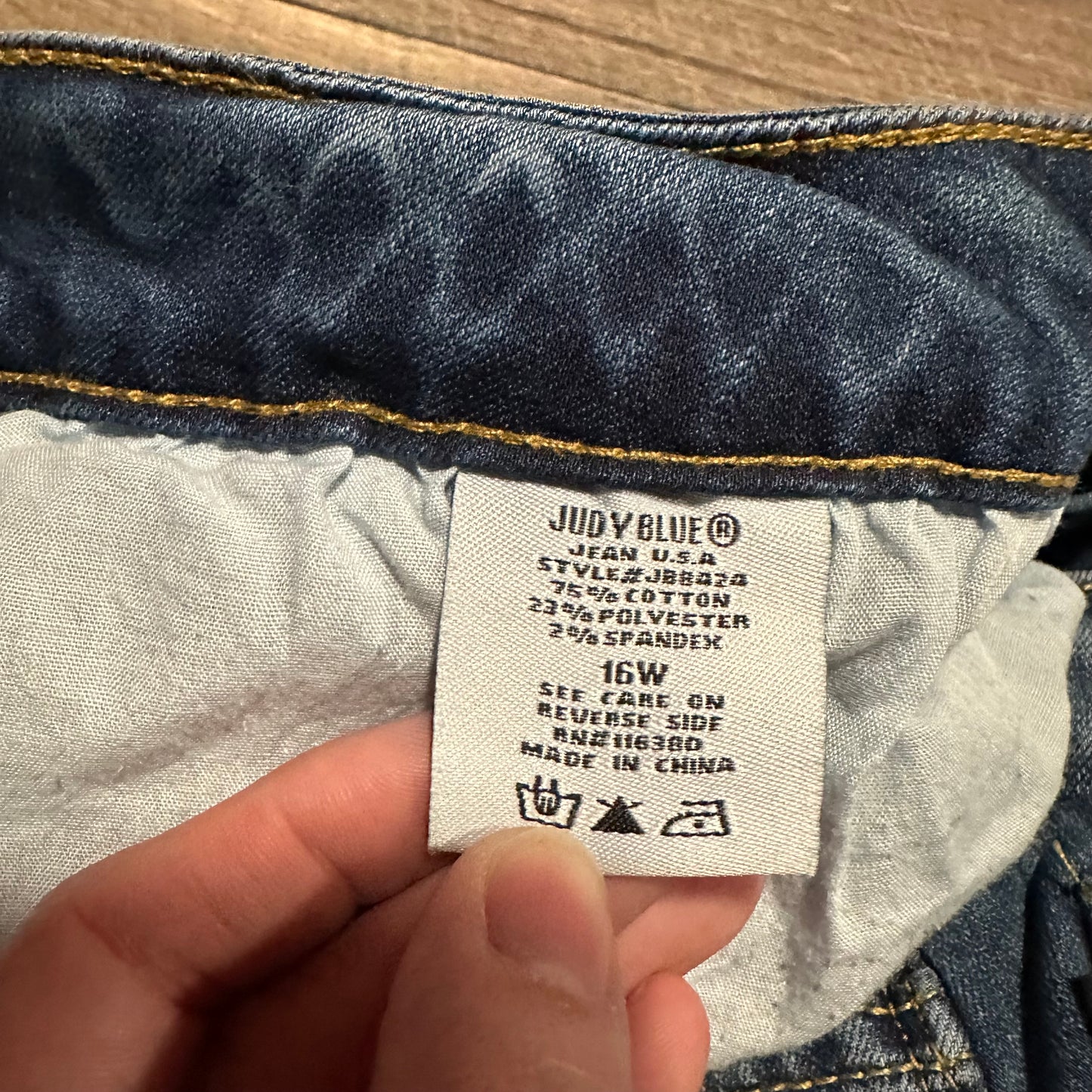 Judy Blue Multicolor Distressed Skinny Fit Jeans